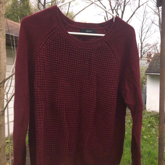 Burgundy cable knit sweater - Picture 2 of 3